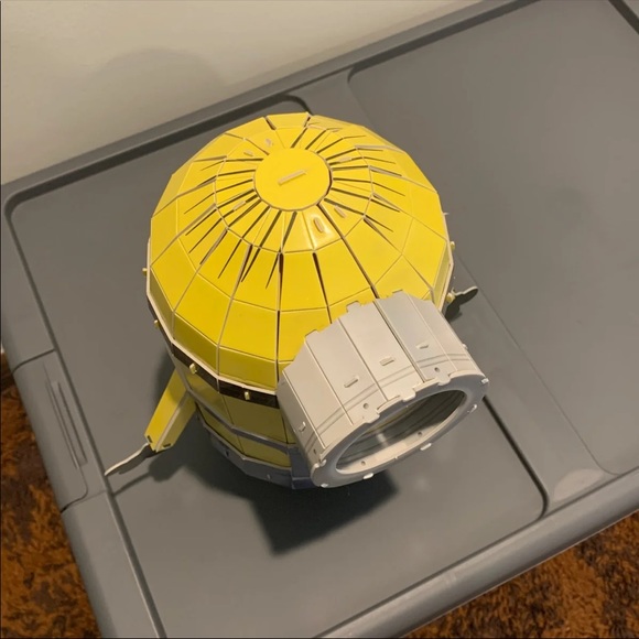 Stuart the Minion 3D Puzzle - Picture 5 of 7